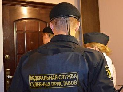 Что имеют право забрать приставы у должника