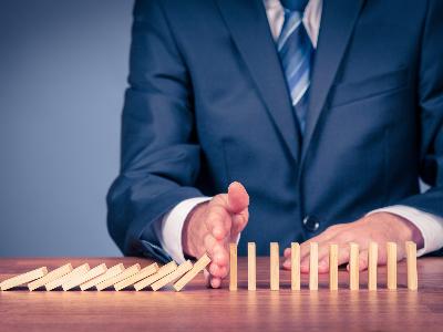 Признаки банкротства: как распознать и предотвратить финансовый крах